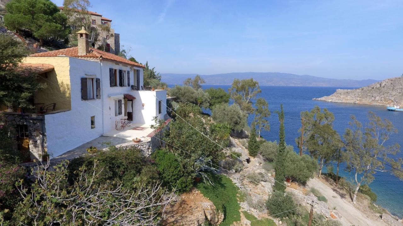 Вилла Arbeli House Mandraki  Экстерьер фото