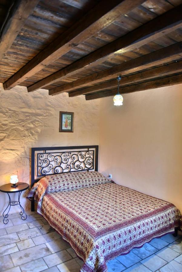 Вилла Arbeli House Mandraki  Экстерьер фото